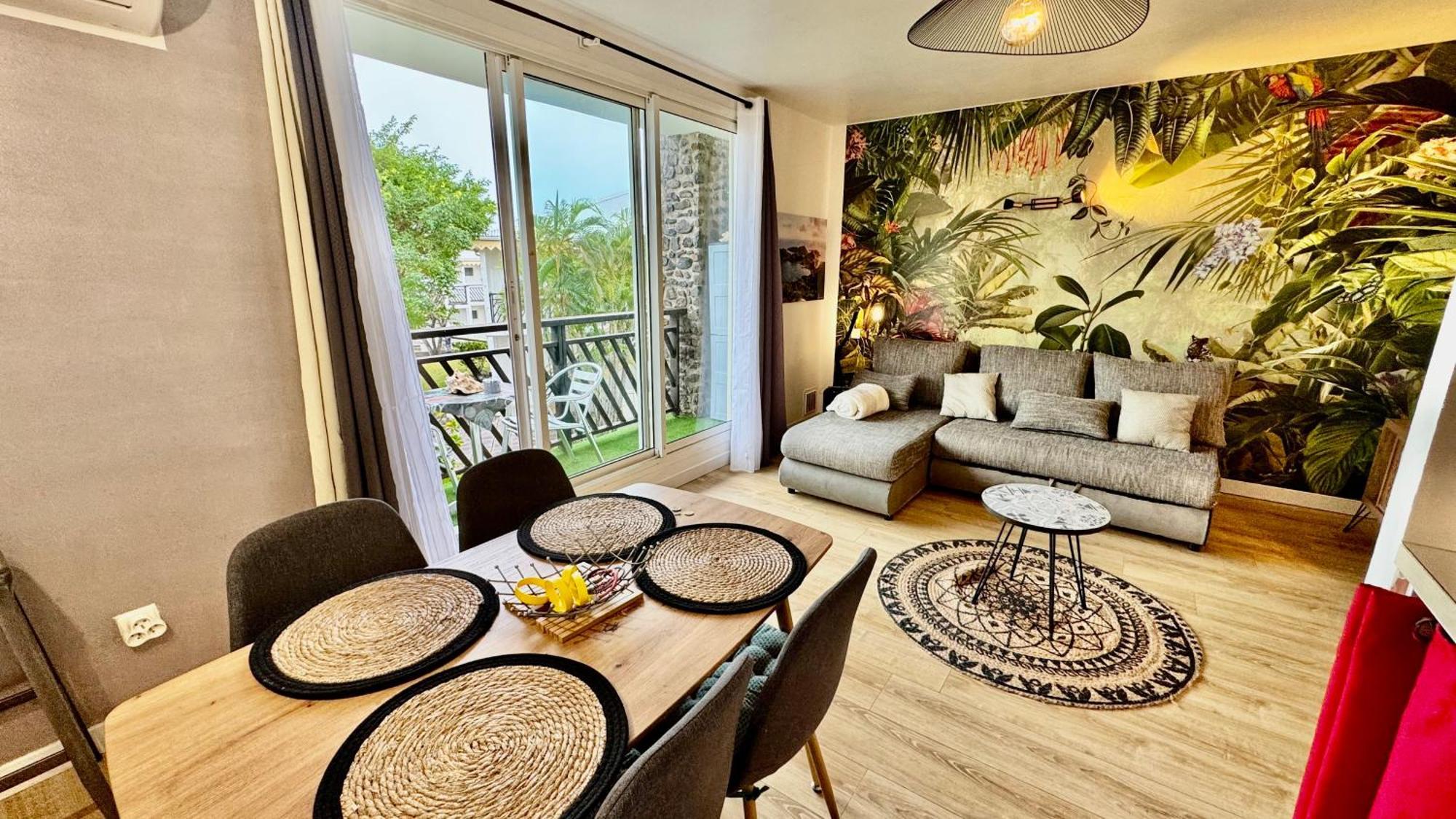 Bikini & Martini Residence Manganao Plage & Piscine Privee Saint-Francois  Exteriör bild